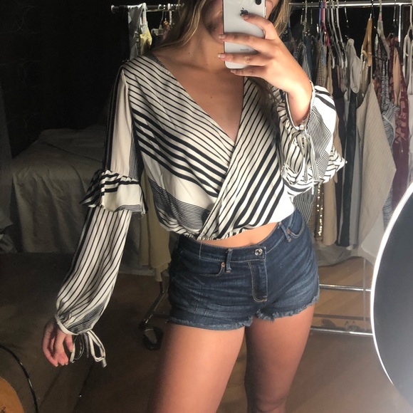 Long sleeve top! - Picture 1 of 4